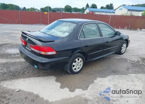 2001 Honda Accord 2.3 Ex из США, поврежденный, VIN JHMCG66811C003187